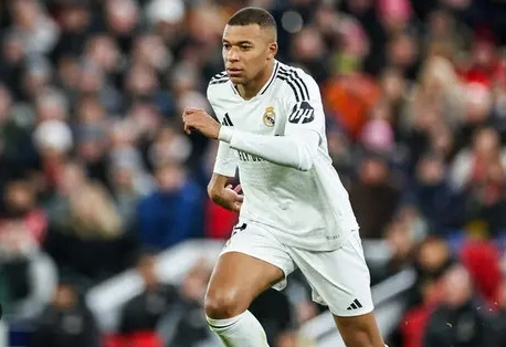 SPORT : PSG-Mbappé : un bras de fer financier de 98 millions d’euros
