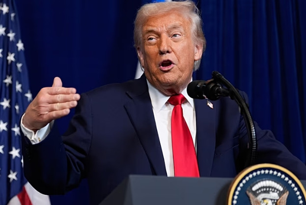 Trump menace le Hamas et presse pour une deuxième phase du cessez-le-feu à Gaza